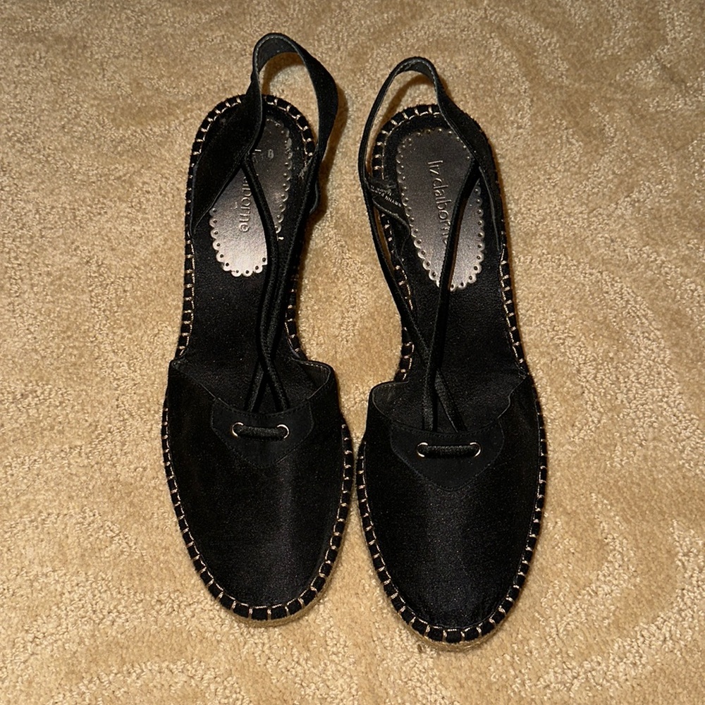 Women’s Liz Claiborne Black Beach Heel